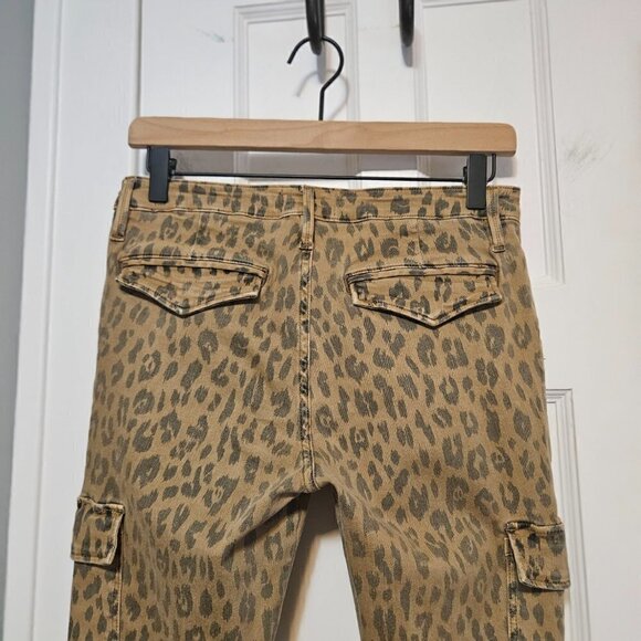 Frame Revolve Cheetah Cargo Skinny Pants - Picture 6 of 8